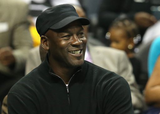 Michael Jordan apertura una nueva clínica de salud para personas vulnerables