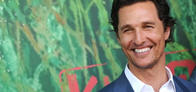 Matthew McConaughey cumple 50 años de edad y abre cuenta de IG
