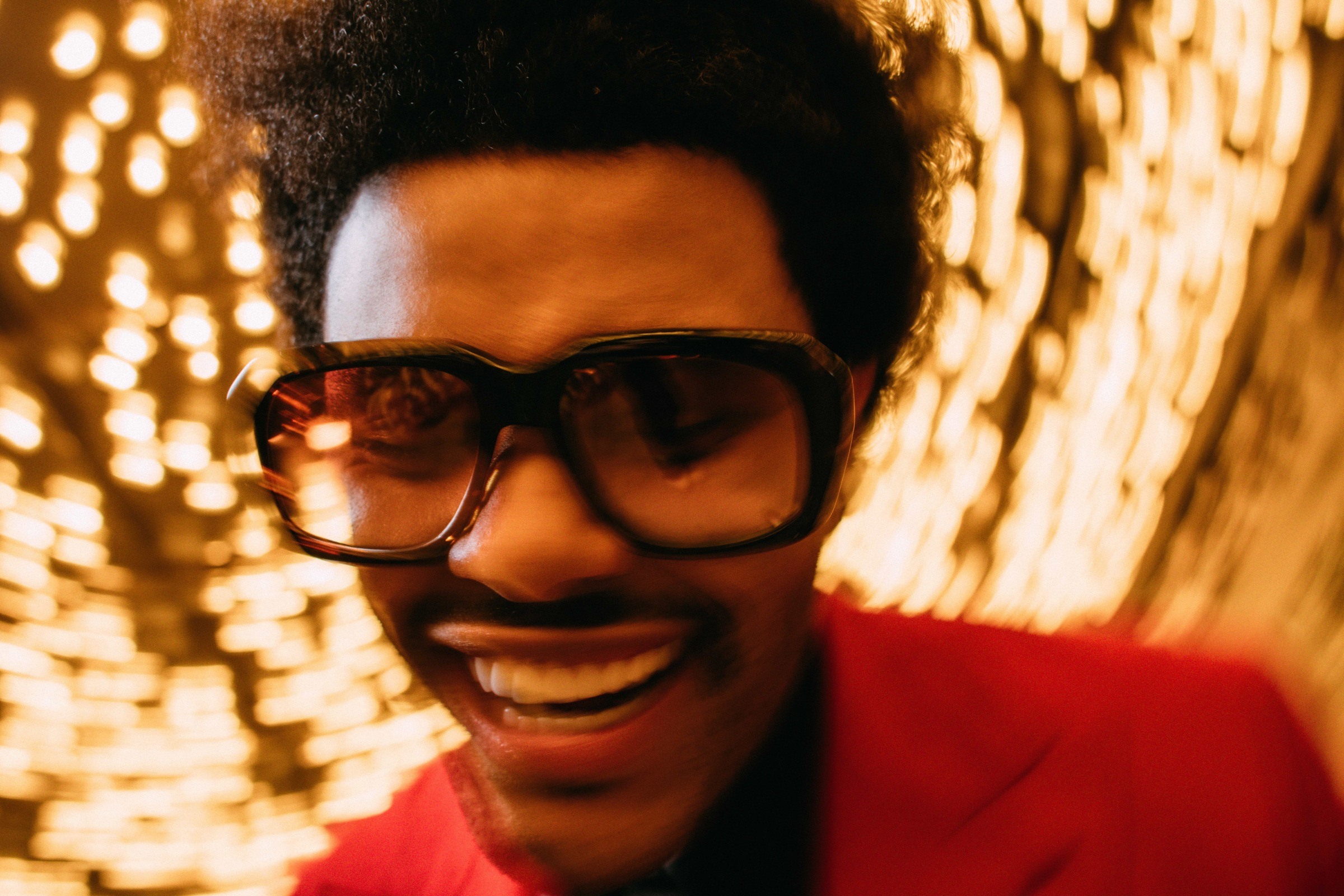 The weekend light. The Weeknd. Weekend. The Weeknd Heartless. The Weeknd Heartless обложка.