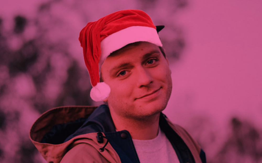 Mac DeMarco hizo un cover del clásico “Santa Claus Is Coming To Down”