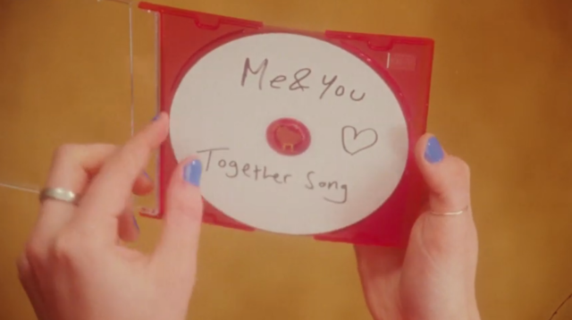 Vuélvete a enamorar con el nuevo video de The 1975 para ‘Me & You Together Song”