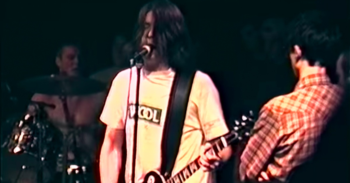 ¡Surge el video más antiguo que existe de un concierto de Foo Fighters!