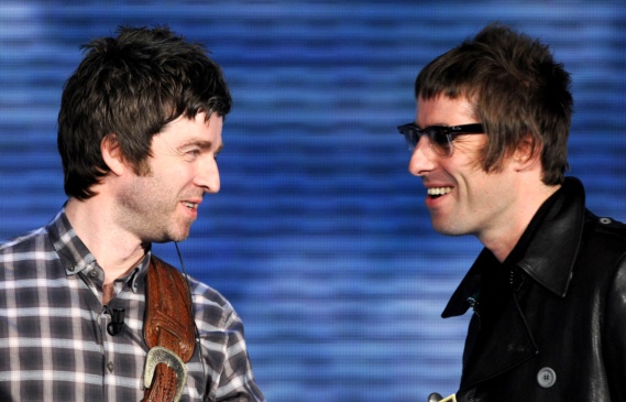 Escucha “Don’t Stop”, la canción escondida de Oasis que Noel encontró por la cuarentena