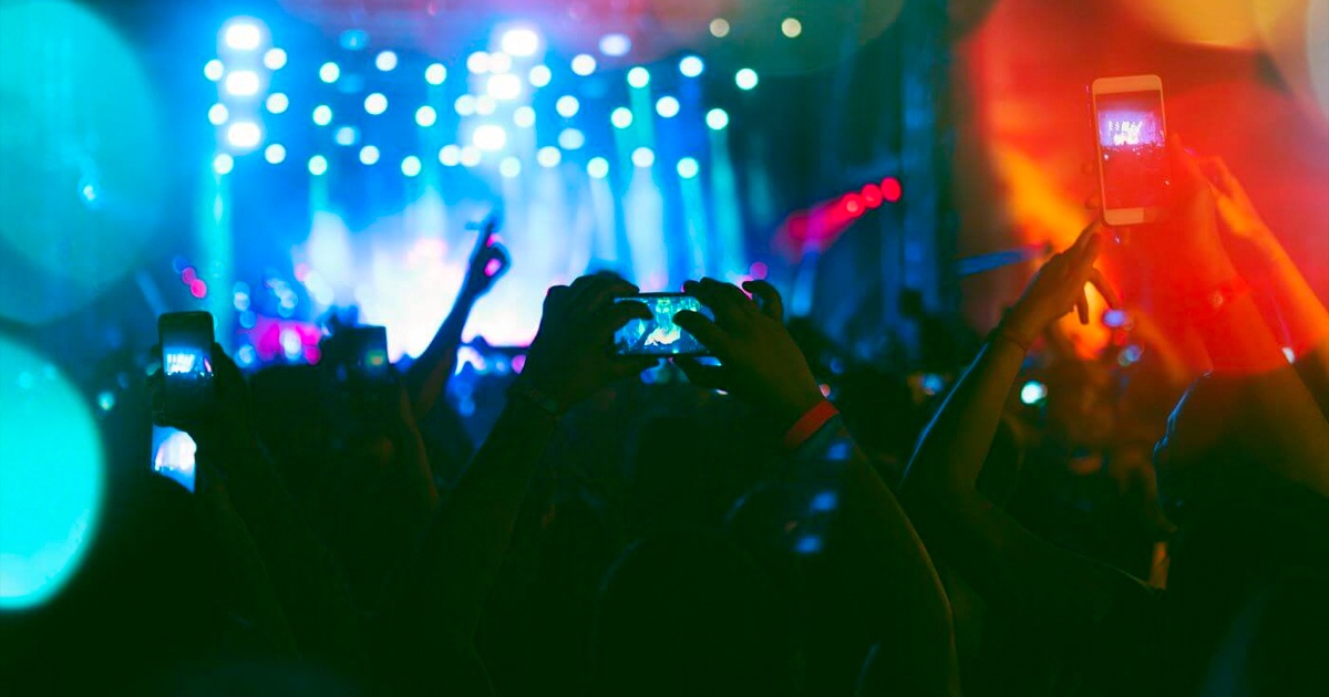 Lanzan app para ver conciertos en realidad aumentada en la sala de tu casa