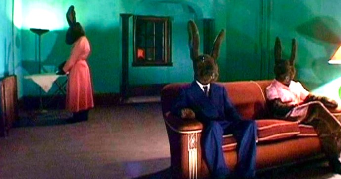 ¡David Lynch sube a YouTube su inquietante serie de culto ‘Rabbits’ totalmente gratis!