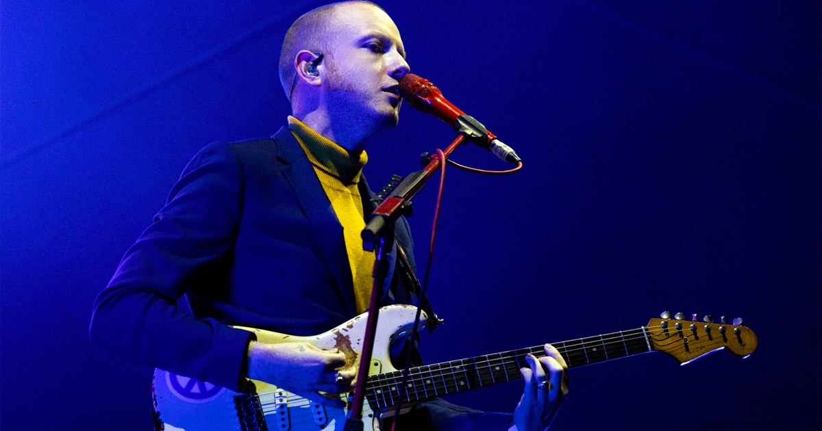 ¡Two Door Cinema Club lanza ‘Lost Songs’, un nuevo EP con rarezas y canciones inéditas!