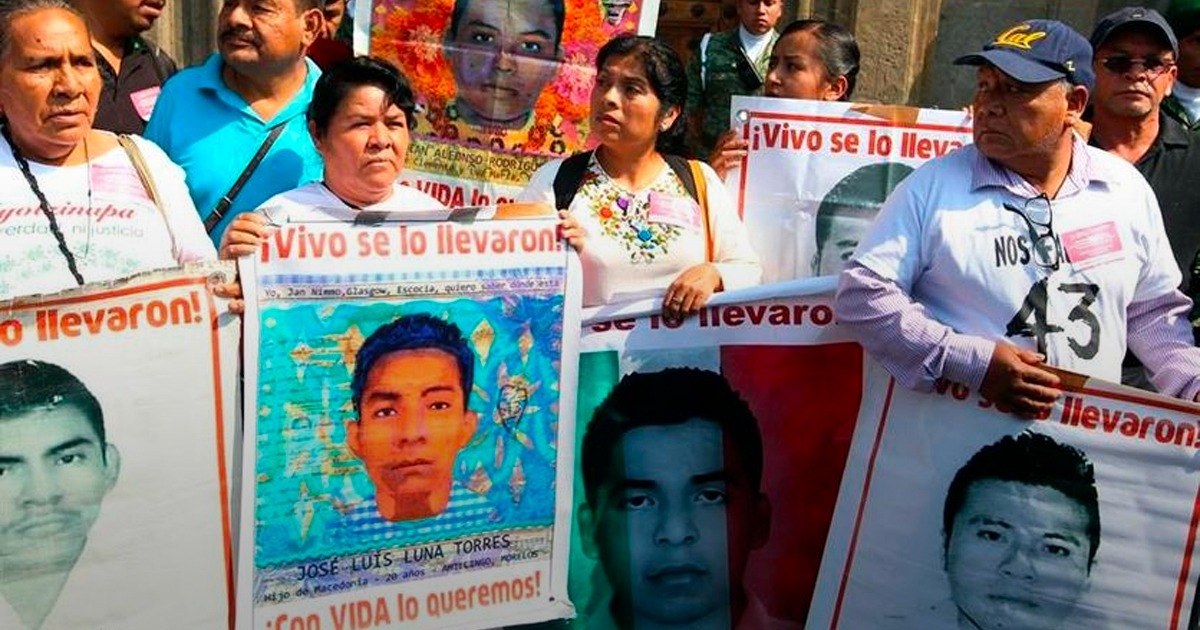 Adiós versión histórica: Identifican restos de uno de los 43 estudiantes de Ayotzinapa