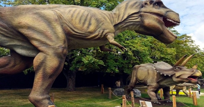 ¡Jurassic Park en casa! Ya puedes comprar tu propio dinosaurio robótico de tamaño real