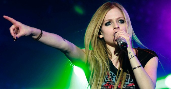 Prepara el rimel: ¡Avril Lavigne dará un concierto en livestream en Octubre!
