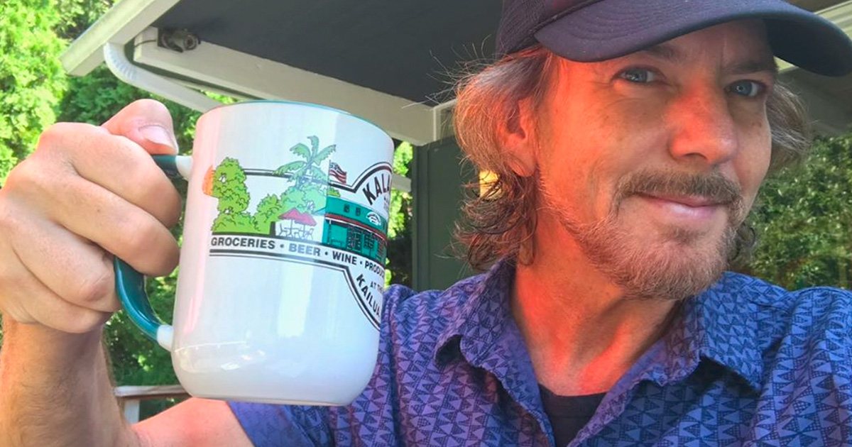 ¡Bienvenido! Eddie Vedder de Pearl Jam se une a Instagram por una buena causa