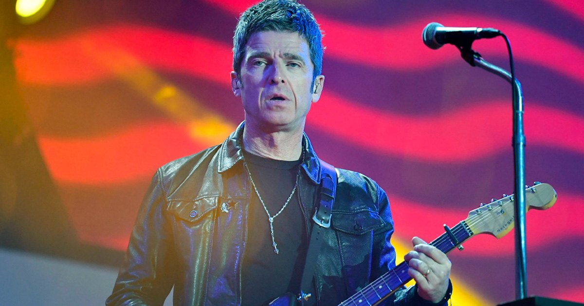 Noel Gallagher admite que “Champagne Supernova” habla de pura m*erda sin sentido