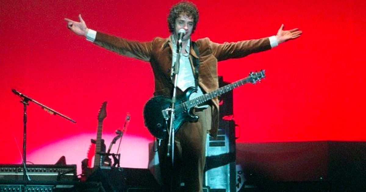 Polera Gustavo Cerati Soda Stereo Me Verás Volver. Polera Gustavo Cerati Soda Stereo Me Verás Volver.