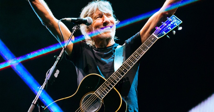 ¡Roger Waters finalmente estrena su nuevo y épico álbum en vivo ‘Us + Them’!