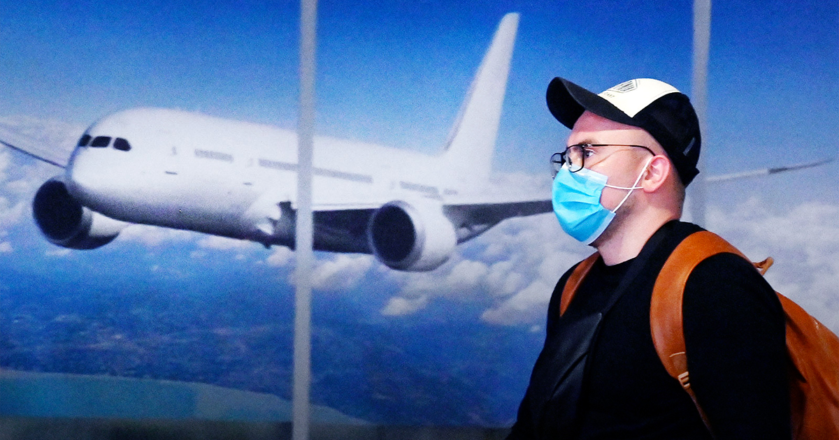 Aerolínea pedirá a sus usuarios estar vacunados contra el COVID-19 para poder viajar
