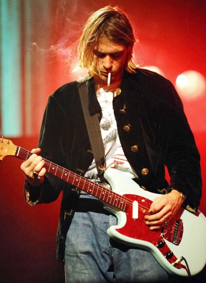 Fender anuncia la reedición de la guitarra customizada de Kurt Cobain