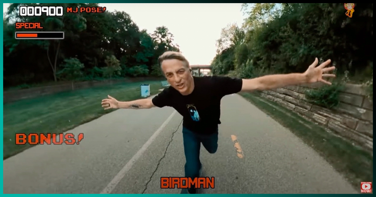 Video: Tony Hawk coverea una canción del soundtrack de 'Tony Hawk Pro Skater'