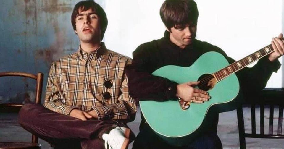 Oasis: Así sonaría “Wonderwall” si fuera una canción de rock en español