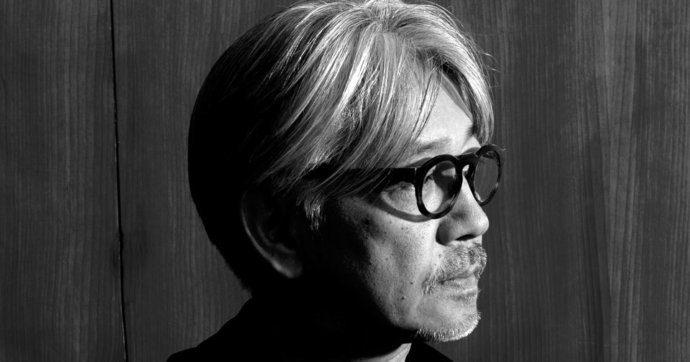 El legendario compositor Ryuichi Sakamoto revela que tiene cáncer etapa 4