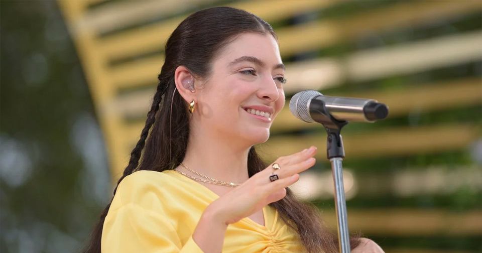 Lorde revela que las reseñas negativas de ‘Solar Power’ fueron “confusas y dolorosas”