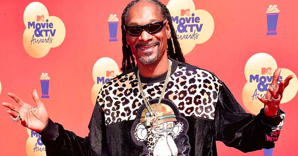 Snoop Dogg hace livestream de 8 horas continuas sin darse cuenta