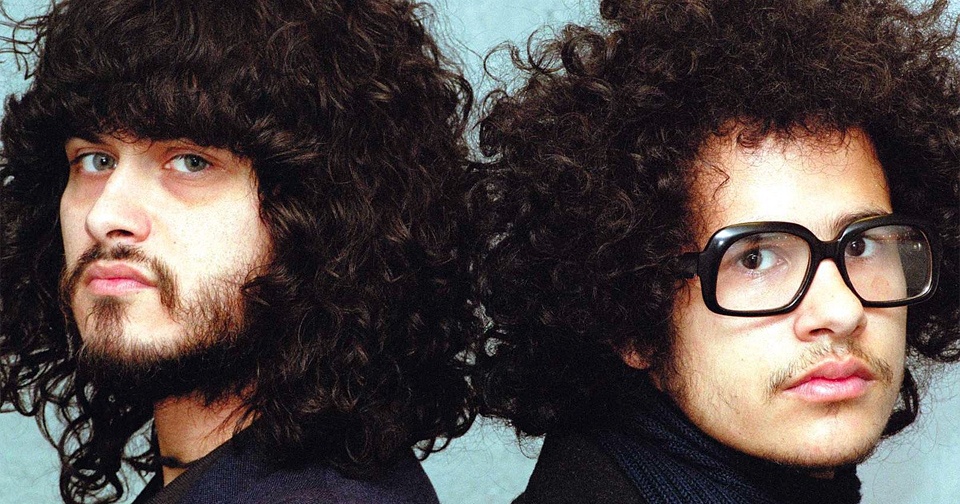 ¡The Mars Volta regresan con su primera canción en 10 años, "Blacklight Shine"!