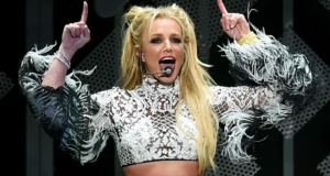 Reportan que Britney Spears actuará en el medio tiempo del Super Bowl 2023