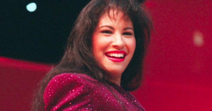 Selena lanza álbum póstumo a 27 años de su muerte con remixes y canciones inéditas