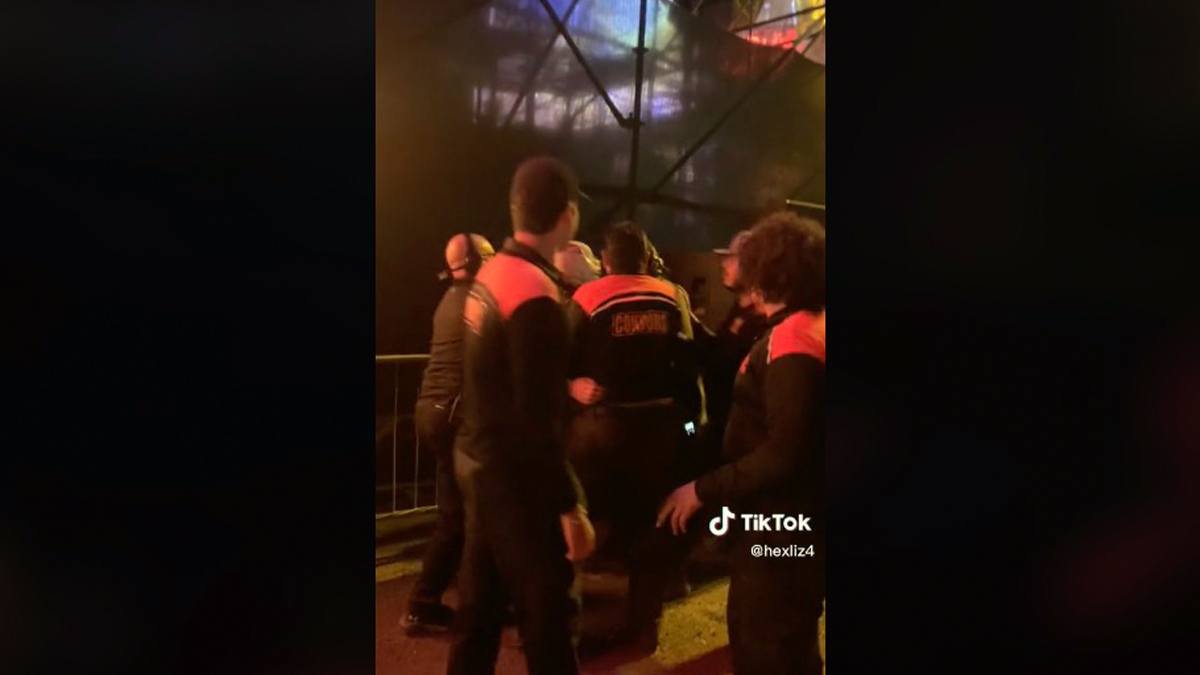 Seguridad confunde a miembro de Slipknot con un fan que quería subir al escenario