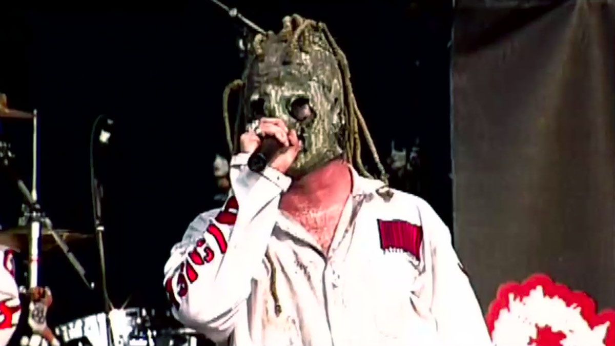 Surge en YouTube un video inédito de Slipknot tocando en vivo en el año 2000