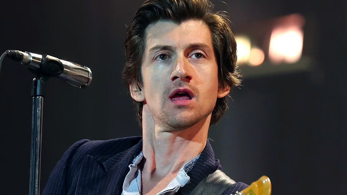Alex Turner nombra la canción de Arctic Monkeys que más odia tocar en vivo