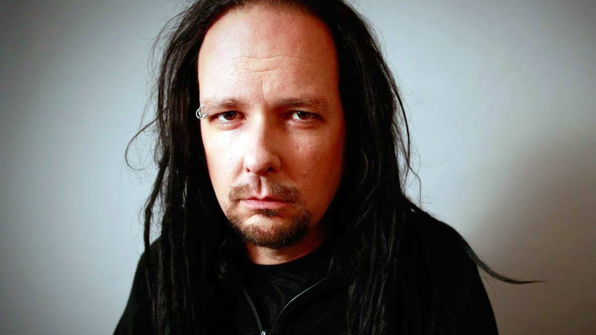 Jonathan Davis elige la peor canción de Korn de la historia
