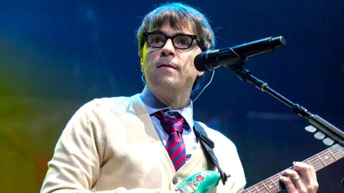 Rivers Cuomo cree saber qué fue lo que “arruinó” la carrera de Weezer