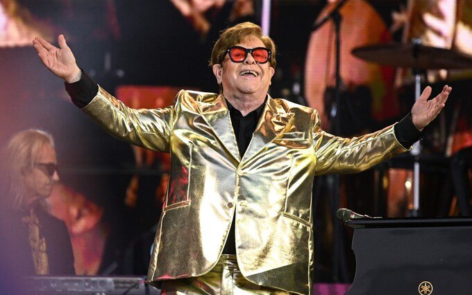 Elton John ofreció su último show en Reino Unido y rompe récord de audiencia
