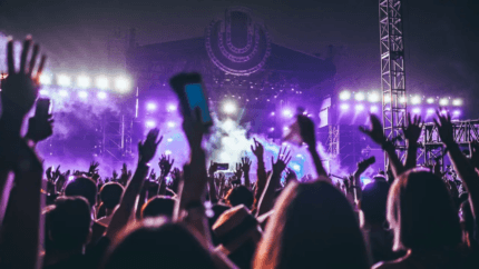 Estudio revela que ir a un concierto cada dos semanas puede añadir 9 años de vida