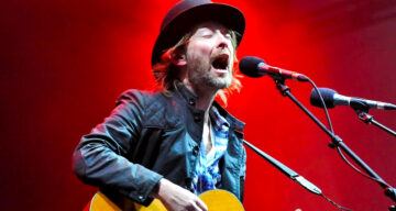 Thom Yorke explica por qué lloró cuando escuchó “Fake Plastic Trees” por primera vez