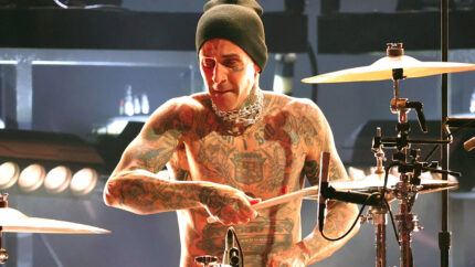 Travis Barker revela la emergencia que lo obligó a cancelar sus recientes fechas con Blink-182