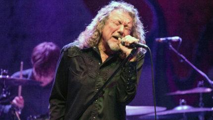 Robert Plant canta “Stairway to Heaven” en Led Zeppelin por primera vez en 16 años
