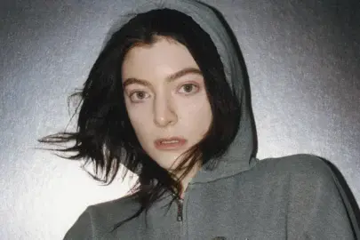 Lorde Lanza “What Was That” y Sorprende a sus Fans con Actuación en Nueva York