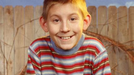 Publican las primeras fotos del actor de “Dewey” de ‘Malcolm’ en casi 20 años