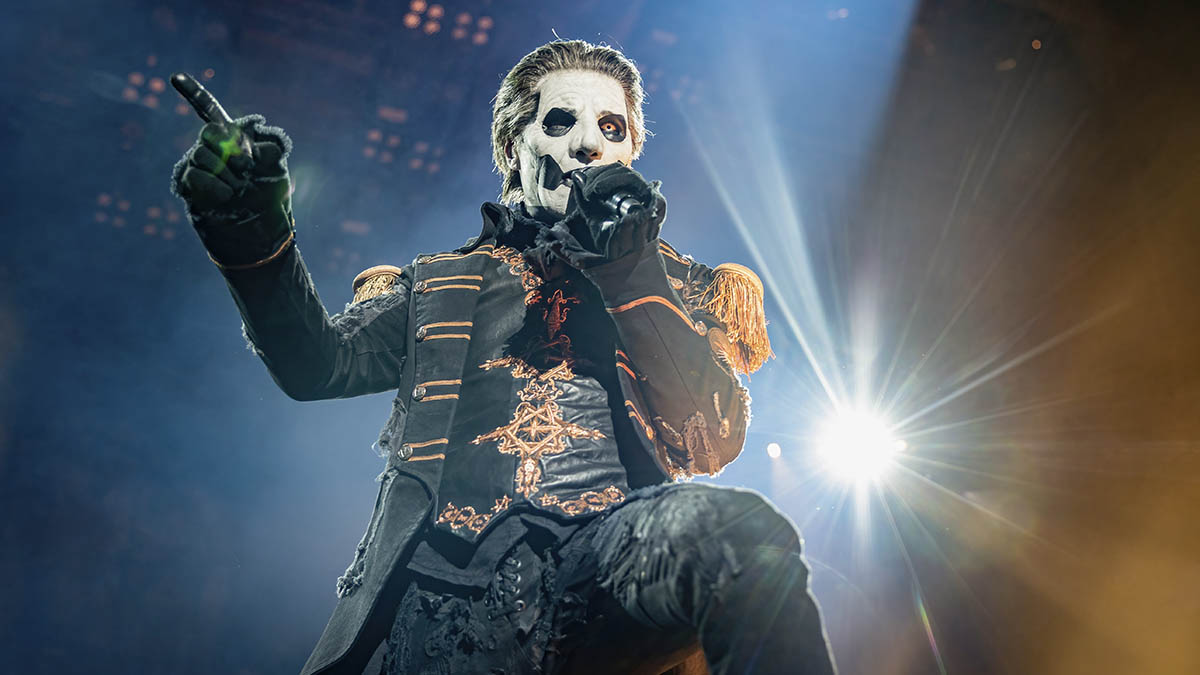 Tobias Forge de Ghost : “Prohibir celulares en conciertos me cambió la vida"