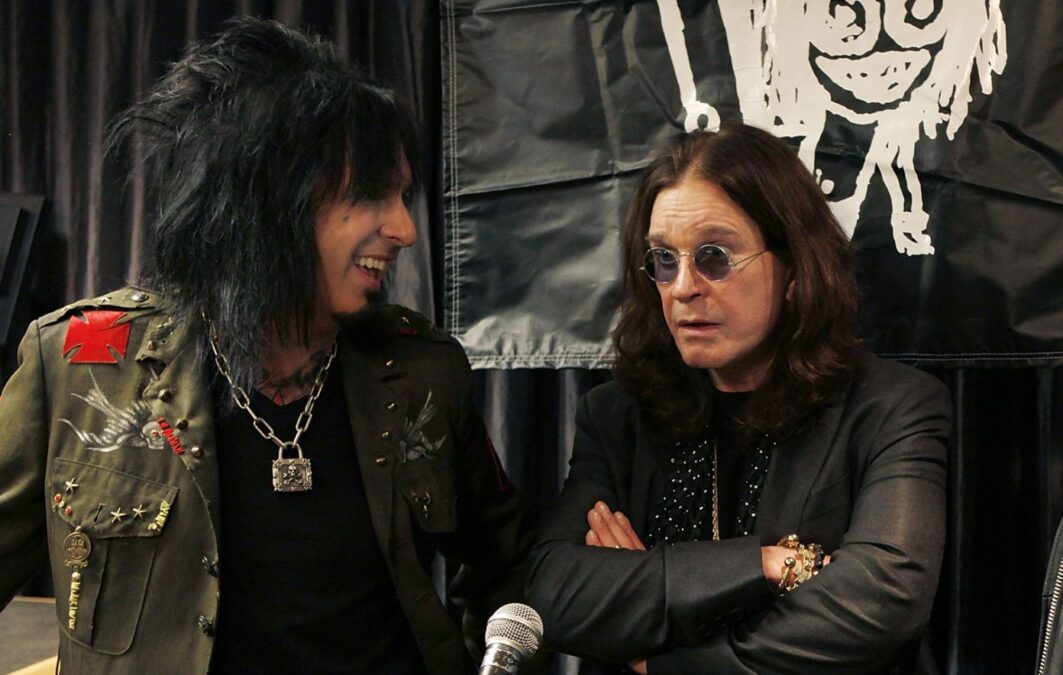 Nikki Sixx explica por qué Mötley Crüe no estuvo en la despedida de Black Sabbath